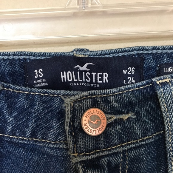 NWT Hi-Waisted Mom Jeans - Picture 3 of 10